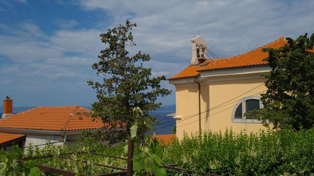 Studio Apartman Stara Baška Εξωτερικό φωτογραφία