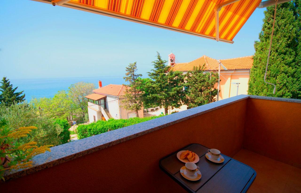 Studio Apartman Stara Baška Εξωτερικό φωτογραφία